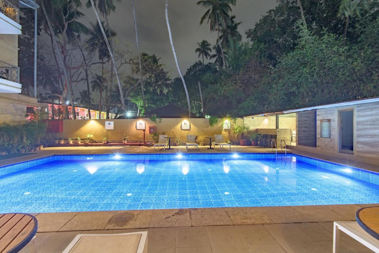 Hotel La Dinero Calangute Esterno foto